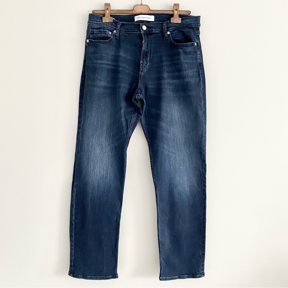 Blue Straight-Leg Jeans with Faded Effect